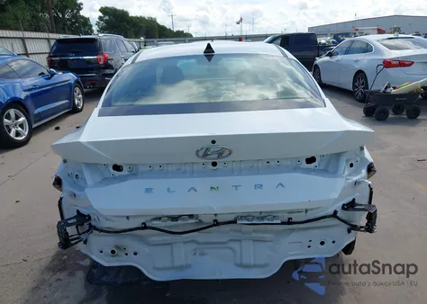 2021 Hyundai Elantra Se z USA, uszkodzony, nr VIN 5NPLL4AG6MH035268